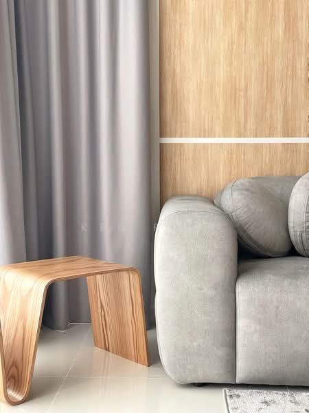 Servis Apartment untuk Disewa di Met 1 Residences - Ken Fung - Living Room - PropertyGuru.com.my