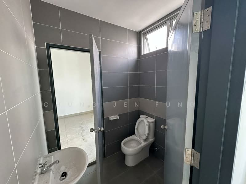 2-storey Terraced House for Sale in Johor Bahru (Johor) - CHUNG JEN FUNG - Bathroom - PropertyGuru.com.my