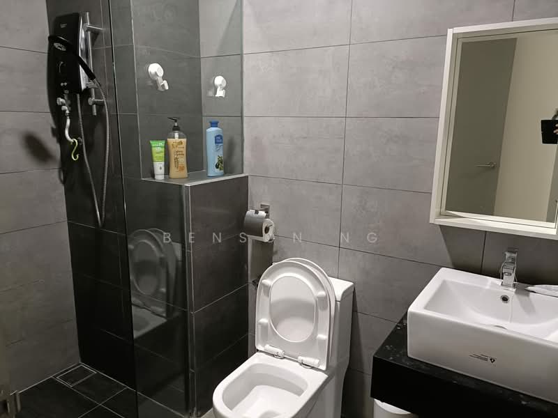 Servis Apartment untuk Disewa di The Era @ Duta North - Benson Ng - Bathroom - PropertyGuru.com.my