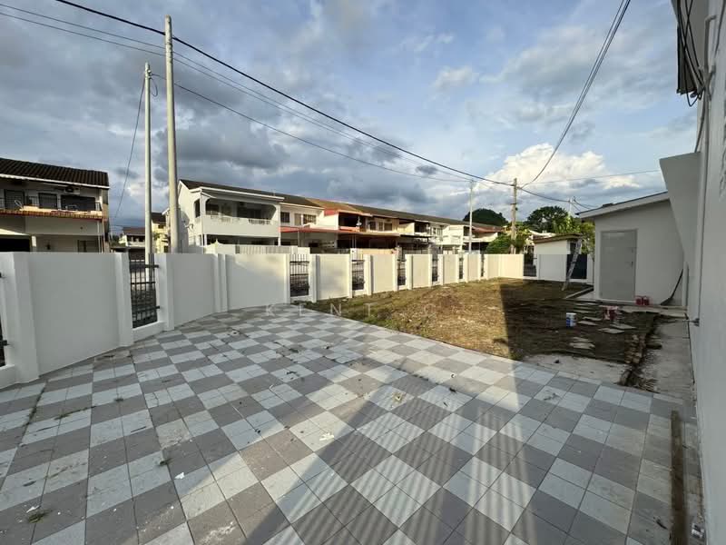 Rumah Teres 2 Tingkat untuk Dijual di Taman Ipoh Selatan (Ipoh) - Kent C - PropertyGuru.com.my