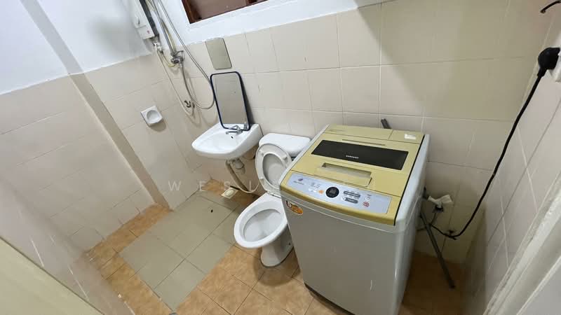 Pangsapuri untuk Dijual di Vista Impiana - Wesley Fu - Bathroom - PropertyGuru.com.my