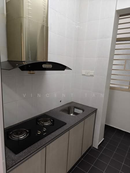 Condominium for Rent at The Golden Triangle Condominium - Vincent Tan - Kitchen - PropertyGuru.com.my
