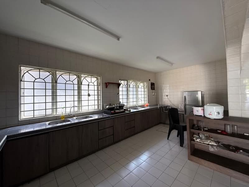 Rumah Teres untuk Dijual di Alam Damai (Cheras) - Vincent Tian - PropertyGuru.com.my