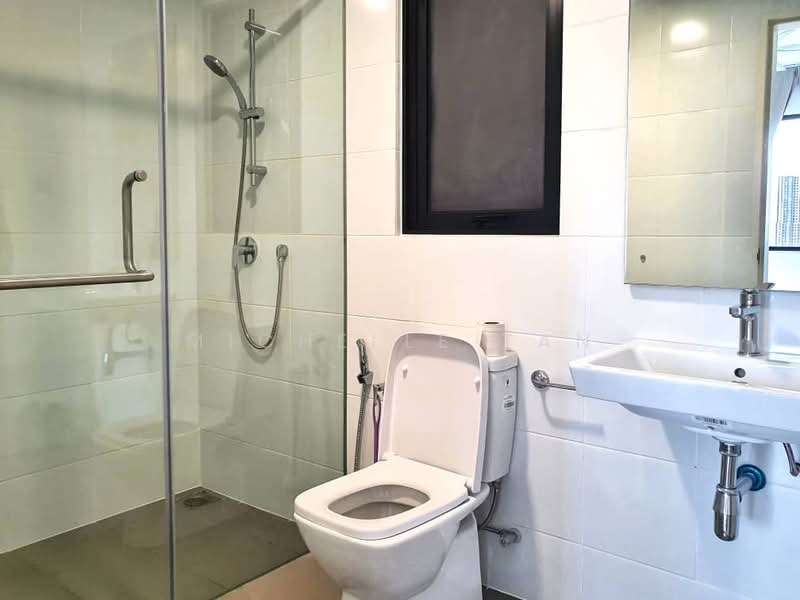 Servis Apartment untuk Dijual di Parc 3 - Michelle Tan - Bathroom - PropertyGuru.com.my