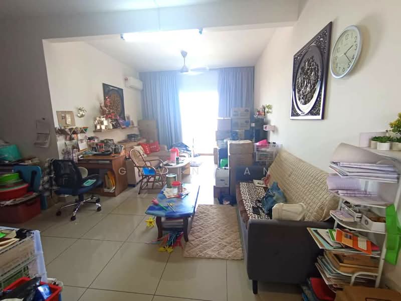 Kondominium untuk Dijual di Setia Sky Ville - Gavin Tan - Living Room - PropertyGuru.com.my