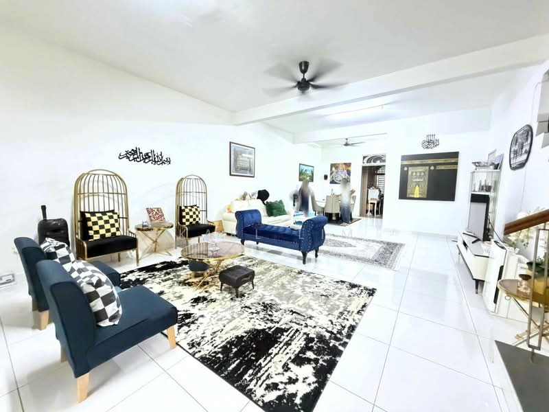 2-storey Terraced House for Sale in Taman Bestari Indah (Ulu Tiram) - Karl Lim - Living Room - PropertyGuru.com.my
