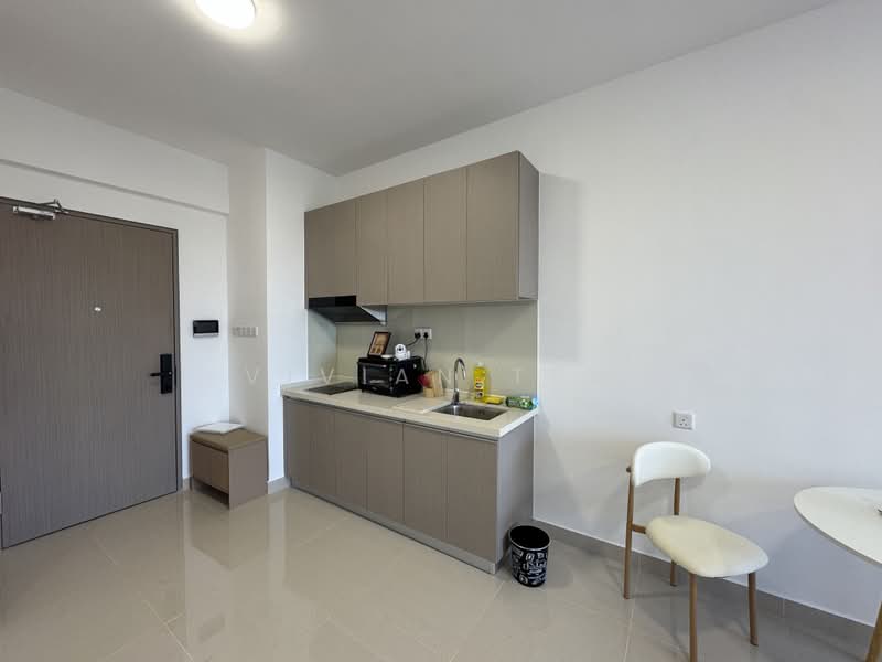 Servis Apartment untuk Disewa di Baron Residence @ Lake City - Vivian Tew - Kitchen - PropertyGuru.com.my