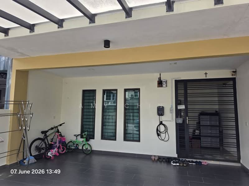 Rumah Teres 2 Tingkat untuk Dijual di Taman Putra Impiana (Puchong) - Amy Chin - Exterior - PropertyGuru.com.my
