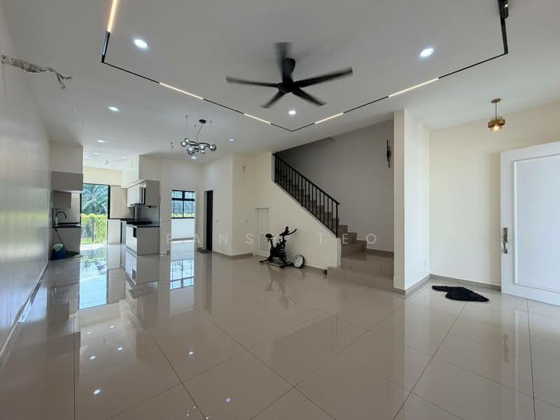 2-storey Terraced House for Sale in Iskandar Puteri (Nusajaya) (Johor) - Pansy Teo - Living Room - PropertyGuru.com.my
