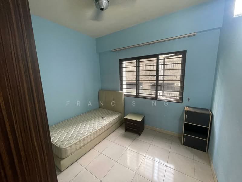 Kondominium untuk Dijual di Casa Kiara - Francis Ng - Bedroom - PropertyGuru.com.my