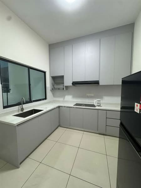 Condominium for Rent at Brezza Hill - Charmaine Wong - Kitchen - PropertyGuru.com.my