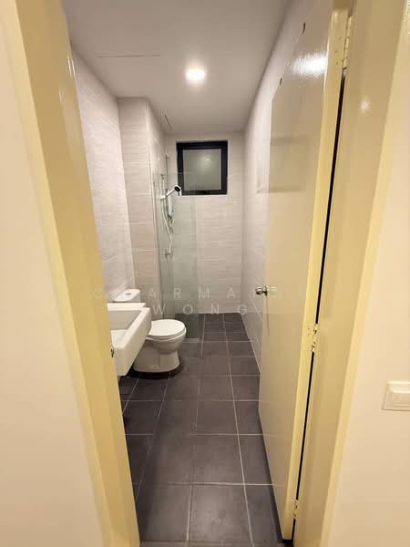 Condominium for Rent at Brezza Hill - Charmaine Wong - Bathroom - PropertyGuru.com.my