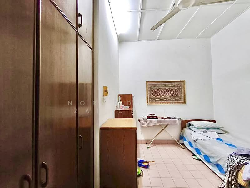 Rumah Teres 1 Tingkat untuk Dijual di Taman Tun Dr Ismail (Kuala Lumpur) - NORFADILAH ZAINUDDIN - Bedroom - PropertyGuru.com.my