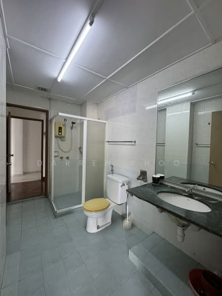 Condominium for Sale at Tiara Kelana - Darren Khoo - Bathroom - PropertyGuru.com.my