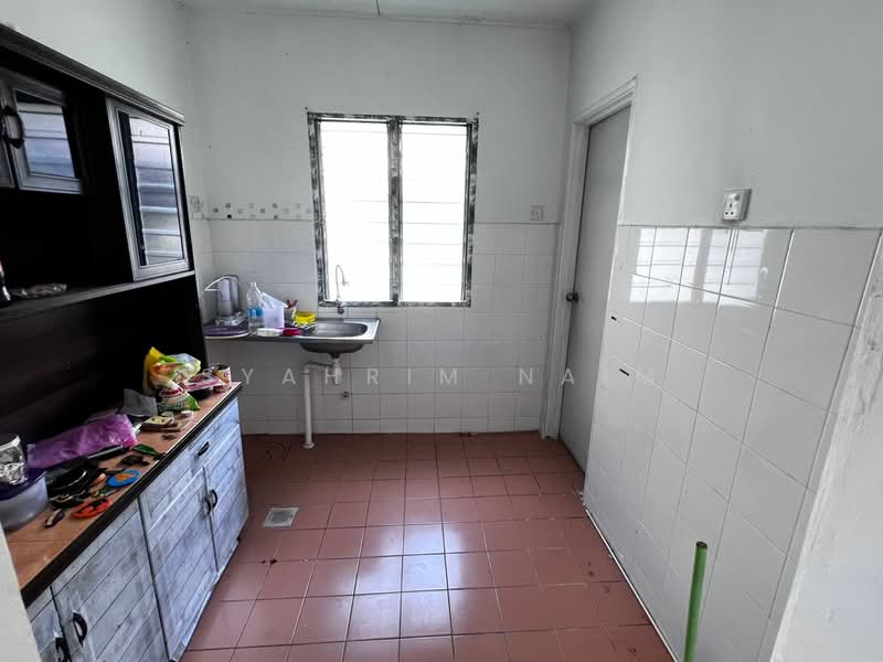 Apartment for Sale at Sri Ehsan - Syahrim Naim - Kitchen - PropertyGuru.com.my