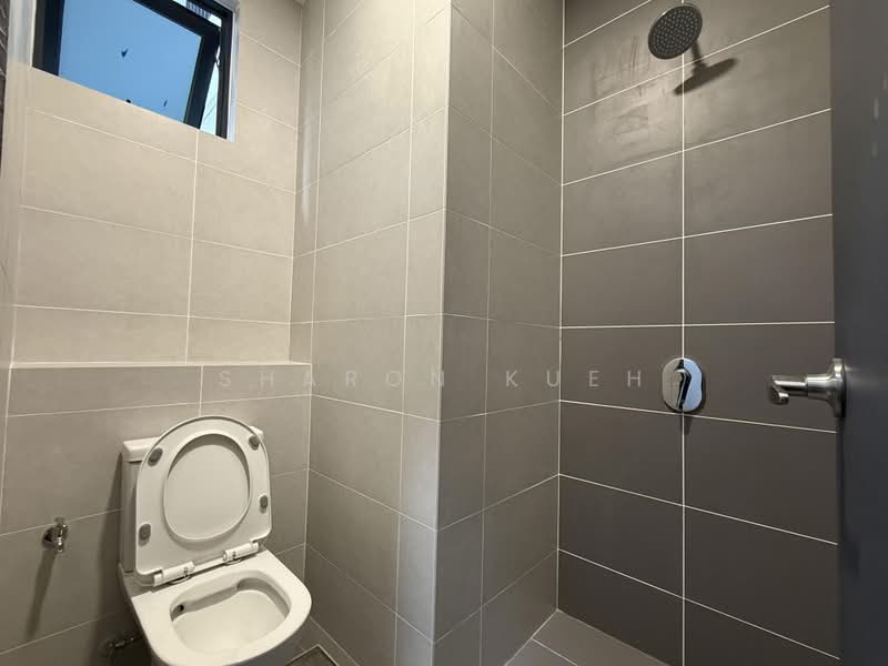 Pangsapuri untuk Disewa di Gizo 11 - Sharon Kueh - Bathroom - PropertyGuru.com.my