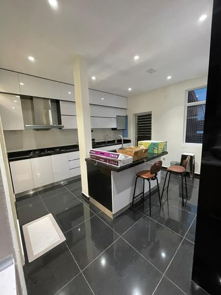 Semi-Detached House for Rent in Bukit Indah (Iskandar Puteri (Nusajaya)) - Sue Jin Tee - Kitchen - PropertyGuru.com.my
