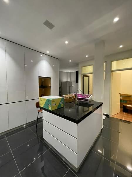Semi-Detached House for Rent in Bukit Indah (Iskandar Puteri (Nusajaya)) - Sue Jin Tee - Kitchen - PropertyGuru.com.my