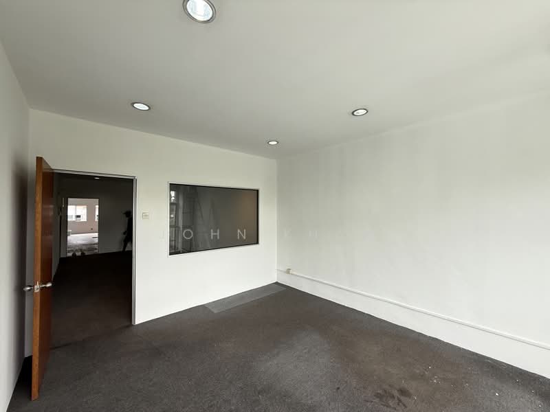 Shop for Rent in Taman Puchong Intan (Puchong) - John Khaw - Interior - PropertyGuru.com.my