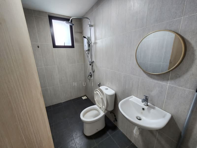 Service Residence for Rent at MKH Boulevard II - Hui Qi - Bathroom - PropertyGuru.com.my