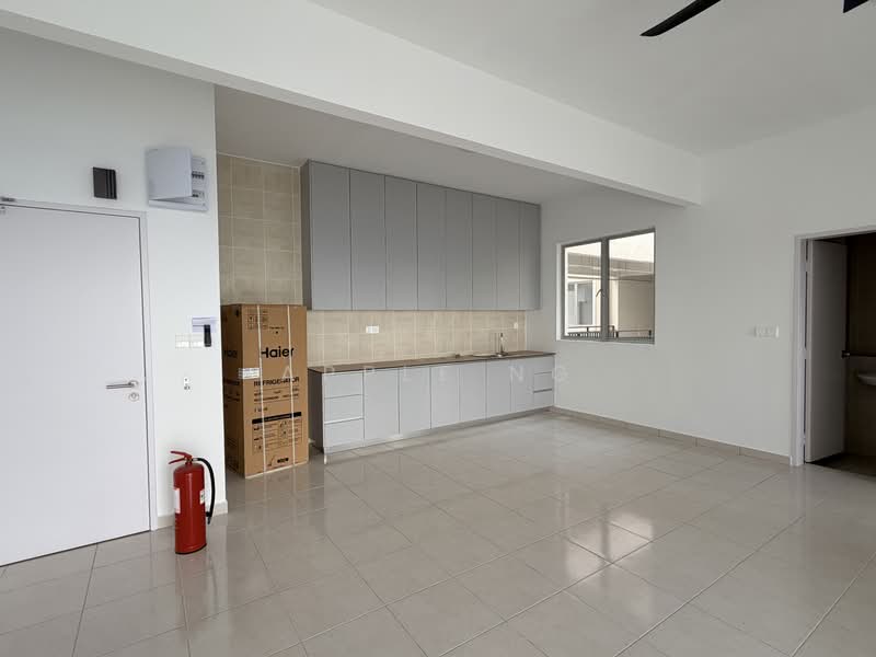 Condominium for Rent at Residensi Begonia - Apple Ng - Kitchen - PropertyGuru.com.my