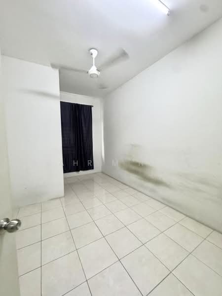 Rumah Teres untuk Dijual di Bandar Mahkota Banting (Tanjong Duabelas) - Syahrim Naim - Interior - PropertyGuru.com.my