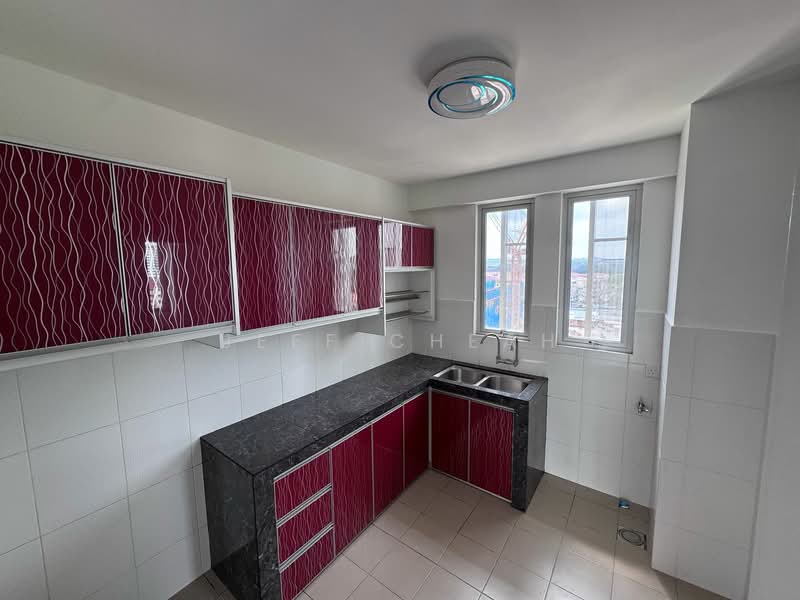 Condominium for Sale at Elevia Residences - Jeff Cheah - Kitchen - PropertyGuru.com.my