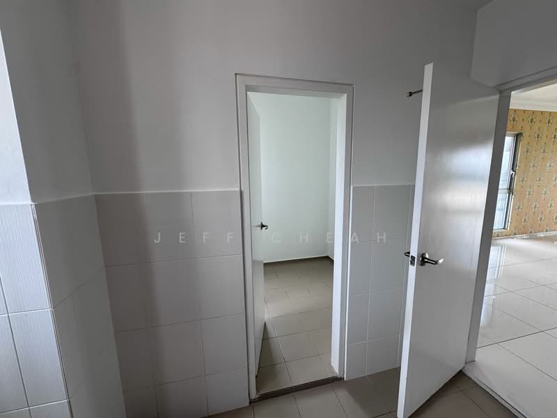 Condominium for Sale at Elevia Residences - Jeff Cheah - Interior - PropertyGuru.com.my