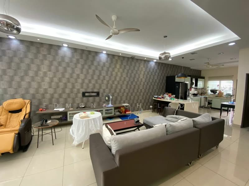 Rumah Teres untuk Disewa di Batu Caves (Selangor) - Edmund CH Leow - Living Room - PropertyGuru.com.my