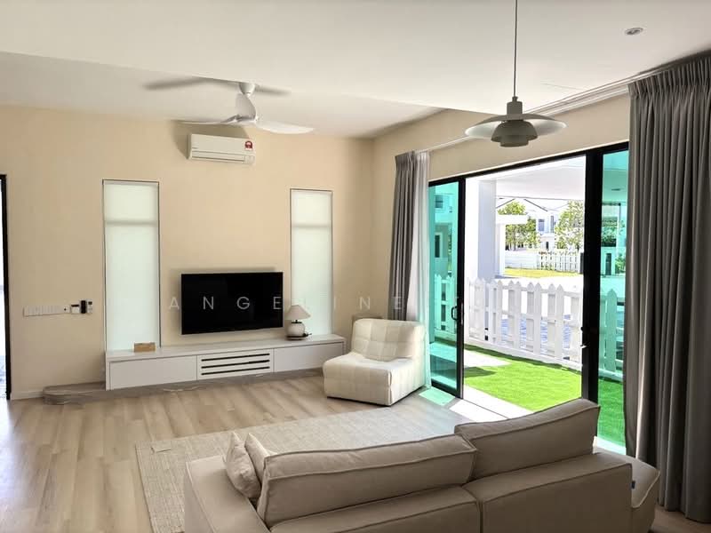 Semi-Detached House for Rent in Bandar Cassia (Batu Kawan) - Angeline Tio - Living Room - PropertyGuru.com.my