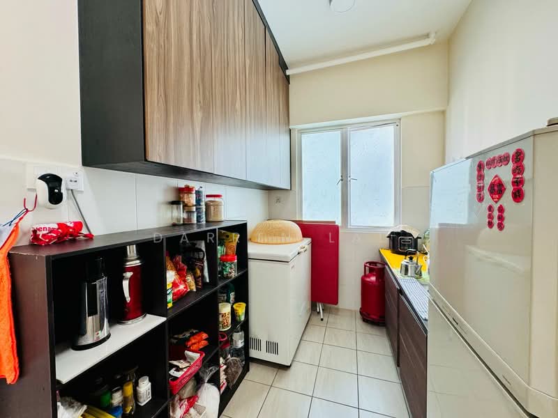 Condominium for Sale at Pine Residence - Darren Lau - Kitchen - PropertyGuru.com.my