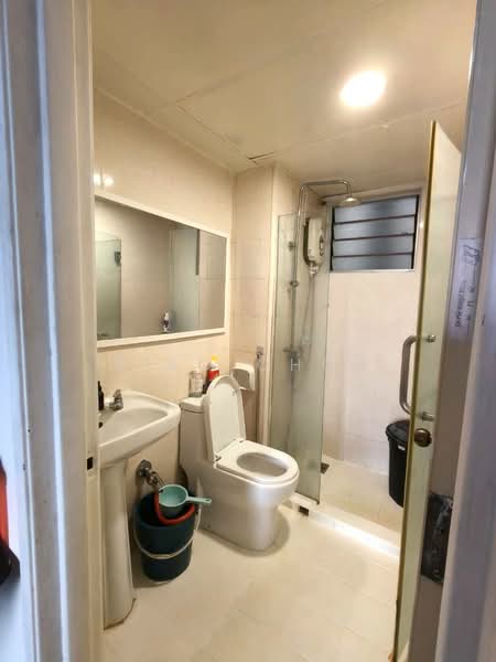 Apartment for Sale at Bayu Puteri - Riko Choo - Bathroom - PropertyGuru.com.my