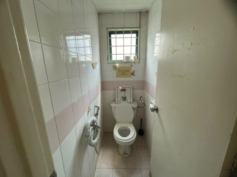 Kedai / Pejabat untuk Disewa di Usj 9 (Subang Jaya) - Joe Chan - Bathroom - PropertyGuru.com.my