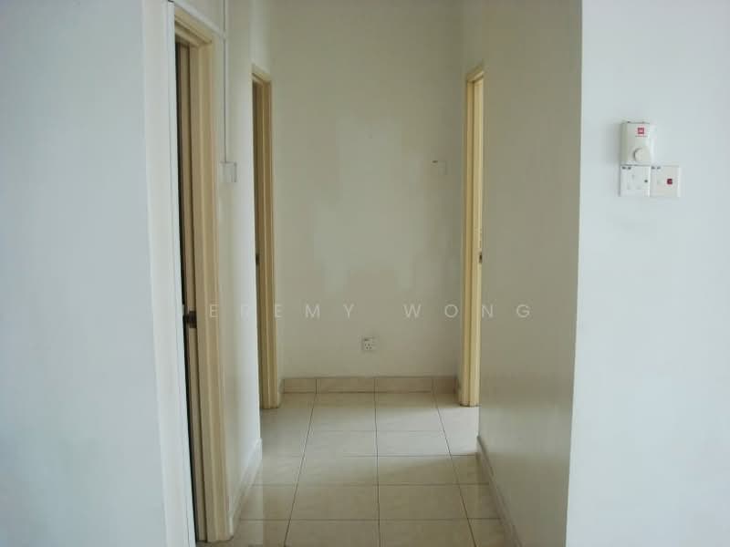 Kondominium untuk Dijual di Kelana Sentral - Jeremy Wong - Corridor - PropertyGuru.com.my