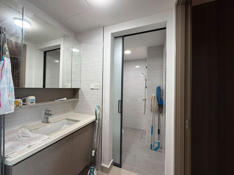 Servis Apartment untuk Disewa di Baron Residence @ Lake City - BC TAN - Bathroom - PropertyGuru.com.my