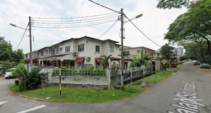 2-storey Terraced House for Sale in Taman Sungai Besi Indah (Seri Kembangan) - Henry Chia - Exterior - PropertyGuru.com.my