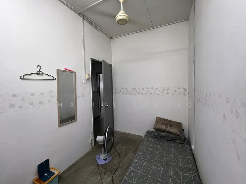 Rumah Teres 2 Tingkat untuk Dijual di Bandar Puncak Alam (Puncak Alam) - Khairul Syafiq - Bedroom - PropertyGuru.com.my
