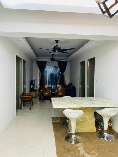 Pangsapuri untuk Disewa di Residensi Kepongmas 2 - Jeffrey Tham - Living Room - PropertyGuru.com.my
