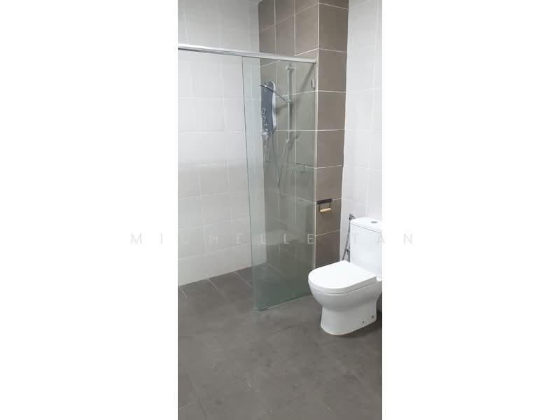 Servis Apartment untuk Dijual di D'sands Residence - Michelle Tan - Bathroom - PropertyGuru.com.my