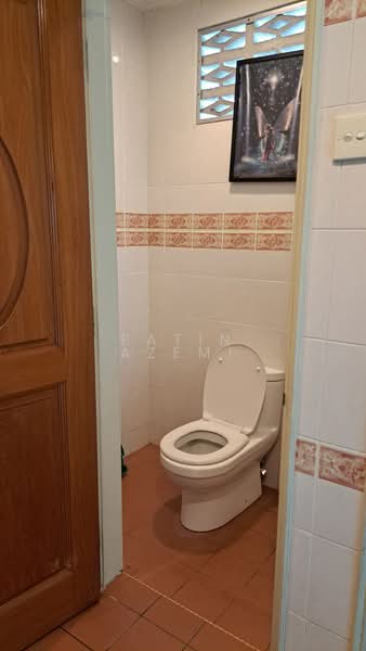 2-storey Terraced House for Sale in Bandar Utama (Selangor) - Fatin Azemi - Bathroom - PropertyGuru.com.my