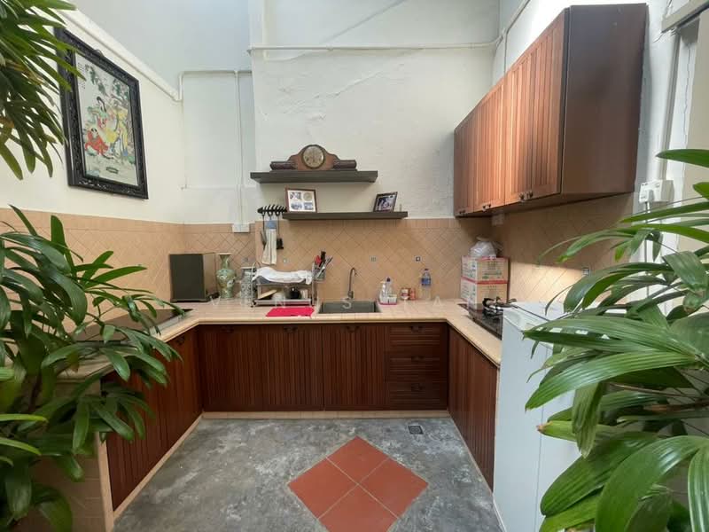 Shop for Rent in George Town (Penang) - Venus Tan - Kitchen - PropertyGuru.com.my