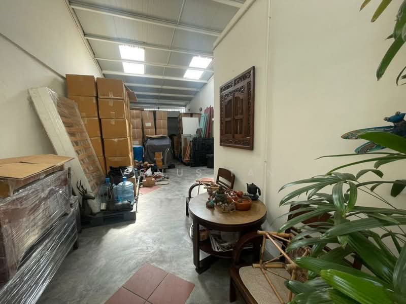 Shop for Rent in George Town (Penang) - Venus Tan - Interior - PropertyGuru.com.my