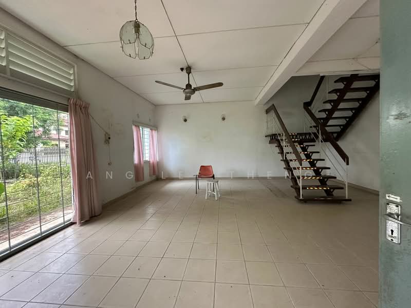 Rumah Berkembar untuk Dijual di Tanjung Bungah (Penang) - Ang Lee Theng - Living Room - PropertyGuru.com.my