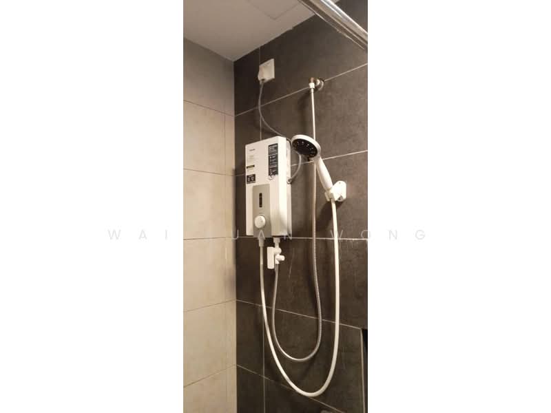 Servis Apartment untuk Disewa di Luminari - Wai Kuan Wong - Bathroom - PropertyGuru.com.my
