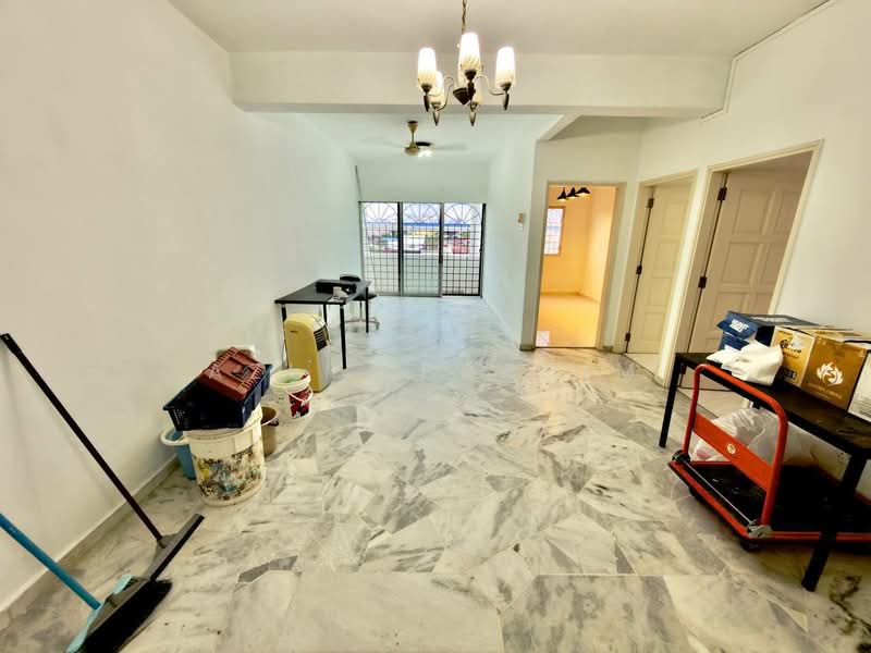 Apartment for Sale at Kasturi Apartment - Azli Ibrahim - Living Room - PropertyGuru.com.my