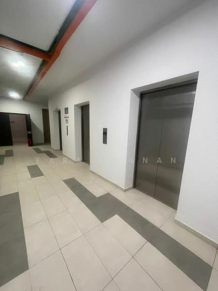 Condominium for Rent at Residensi Adelia 3 - Farah Hanan - Corridor - PropertyGuru.com.my