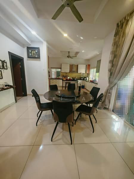 Zero-Lot Bungalow for Sale in Perdana Residence (Batu Caves) - Suki Tan - Dining Room - PropertyGuru.com.my