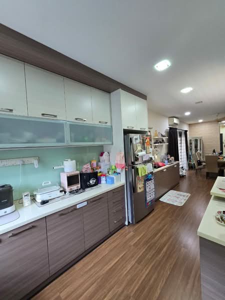 2-storey Terraced House for Sale in Taman Seri Austin (Tebrau) - Will Loh - Kitchen - PropertyGuru.com.my