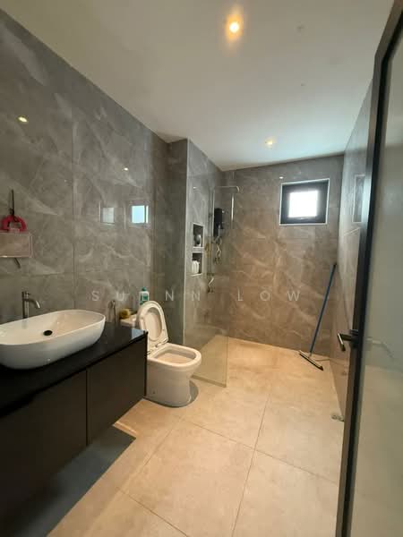 2-storey Terraced House for Sale in Bandar Putra (Kulai) - Suenn Low - Bathroom - PropertyGuru.com.my