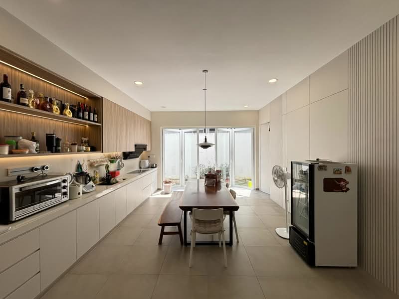 Semi-Detached House for Sale in Taman Ekoflora (Johor Bahru) - Vivien Keck - Kitchen - PropertyGuru.com.my